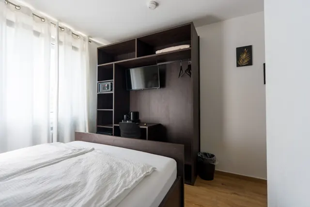 Kleines Doppelzimmer im Hotel Latio, Ansicht 4