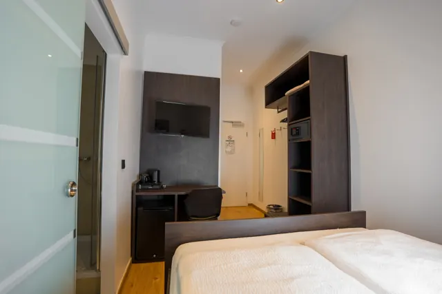 Kleines Doppelzimmer im Hotel Latio, Ansicht 12
