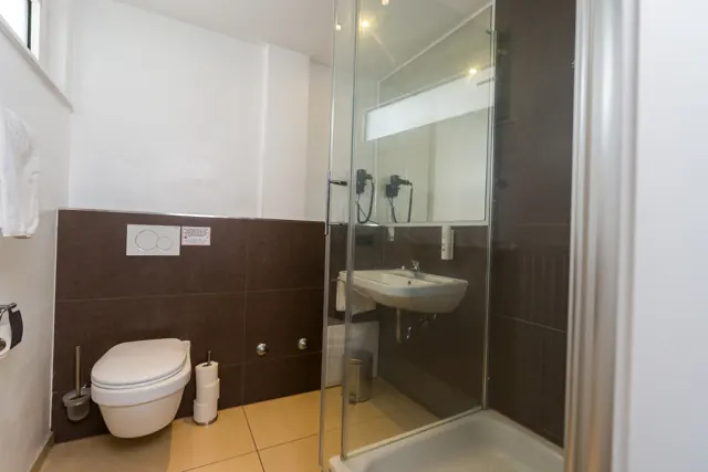 Kleines Doppelzimmer im Hotel Latio, Ansicht 16