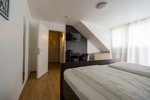 Standard Doppelzimmer im Hotel Latio, Ansicht 6